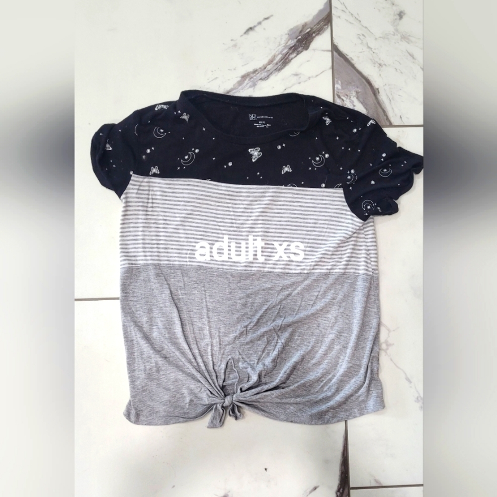 No boundaries. Womens shirt, XS